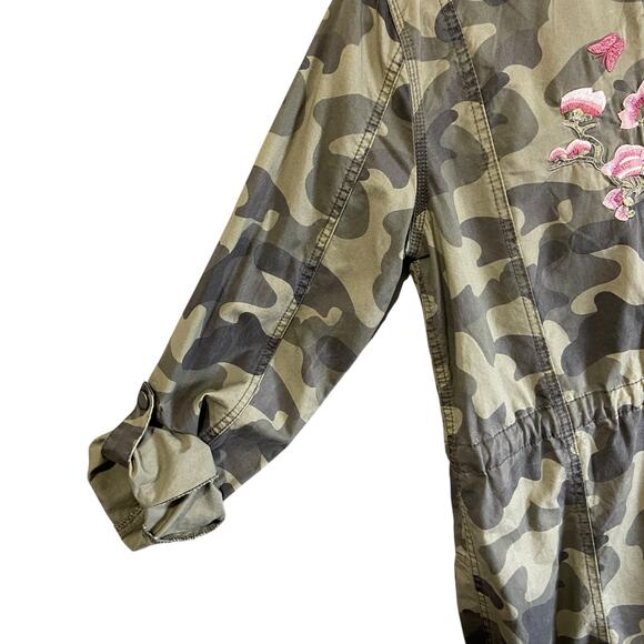 Jade and Ivory Camo Flower Embroidered Cinch Waist Jacket Size Medium - Picture 6 of 10